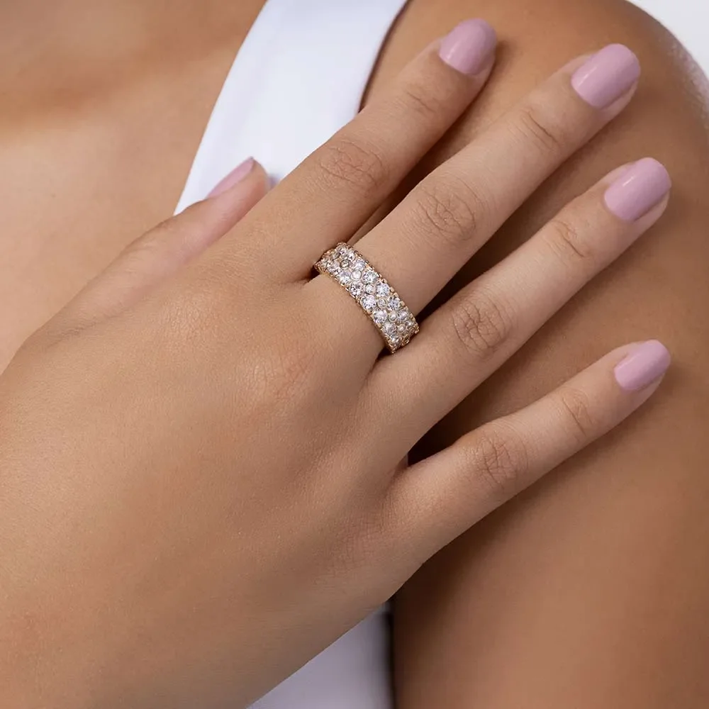 Impactante Anillo Maxi 36 Circonias Blanca Enchapado En Oro 18K 5 ideal para eventos elegantes