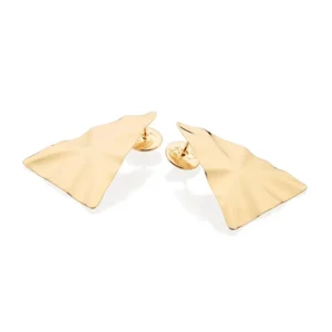 Aretes Maxi Triangulares Con Textura Ondulada  Enchapado En Oro 18K