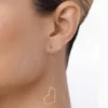 Aretes Colgantes Forma Corazón Enchapado En Oro 18K - Imagen 3