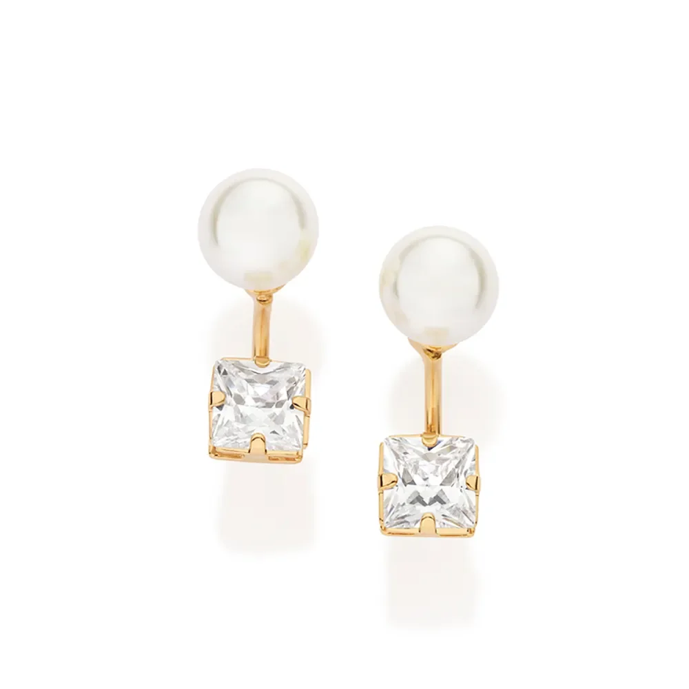 Aretes Una Perla Circonia Enchapados En Oro 18K 4 Aretes con perla y circonia en Enchapado en oro 18K para eventos formales o uso diario