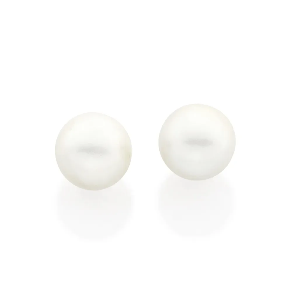 Aretes De Aretes De Perla Chicos Enchapados En Oro 18K 4 Aretes de aretes de perla chica
