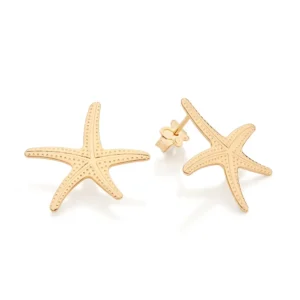 Aretes de estrella de mar mediana