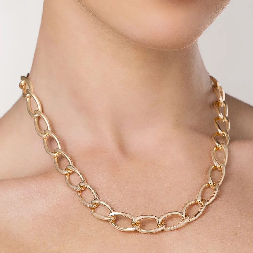 Garantillas De Eslabones Grandes Enchapada En Oro 18K 5 joyería elegante con diseño moderno y clásico