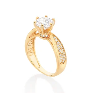 Sortijas de solitario con circonias enchapadas en oro de 18k