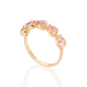 Anillo con circonia en forma de corazones rosados enchapadas en oro de 18k
