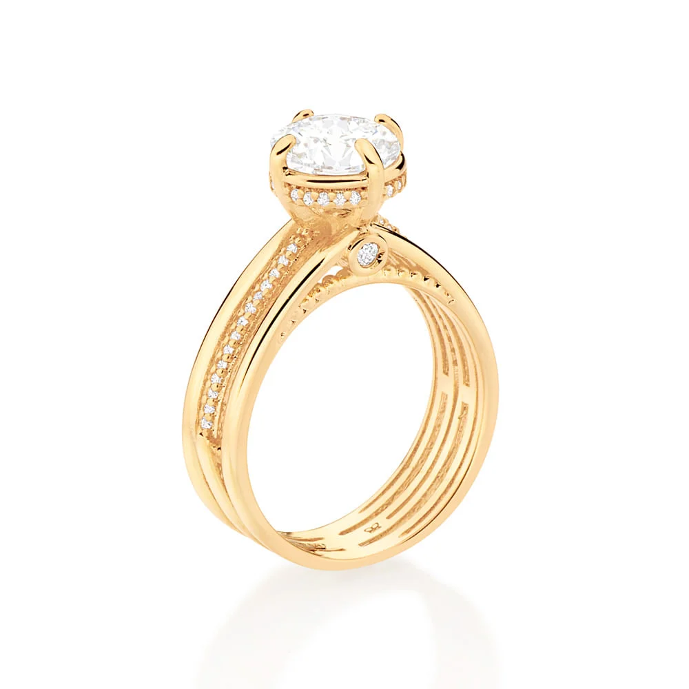Anillo solitario con circonias chicas enchapado en oro 18K - Imagen 2