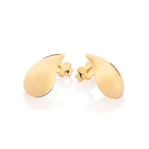 Alternative view of Aretes de gota chica lisa enchapados en oro de 18k