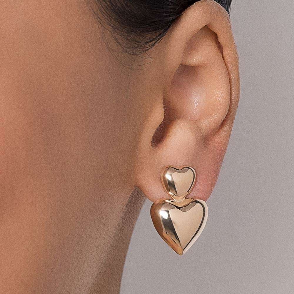 Aretes doble Corazón enchapadas en Oro 18K 5 Aretes doble Corazón enchapadas en Oro 18K - Imagen 3