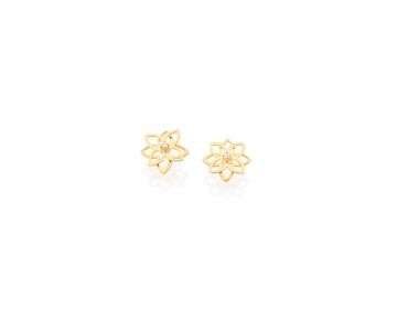 Aretes Flor Enchapadas en Oro 18K 3 Aretes Flor Enchapadas en Oro 18K
