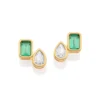 Aretes con dos circonias de color verde y blanca enchapada en oro 18K 1 Aretes con circonias