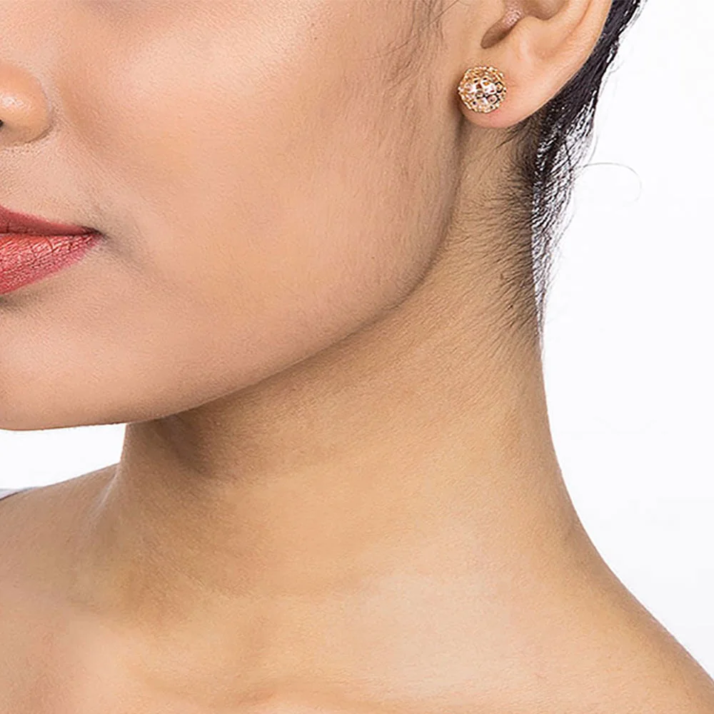 Aretes Puntos Bola de Fuego Enchapados en Oro 18K 5 Aretes Puntos Bola de Fuego Enchapados en Oro 18K - Imagen 3