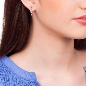 Alternative view of Argollas chicas con corazones en platino enchapadas en oro de 18k