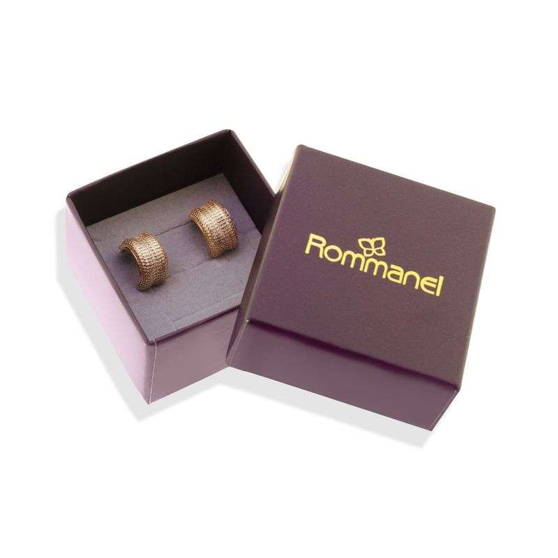 Argollas medio aros con circonias cúbicas enchapadas en oro de 18k 4 Argollas medio aros con circonias cúbicas enchapadas en oro de 18k - Imagen 2