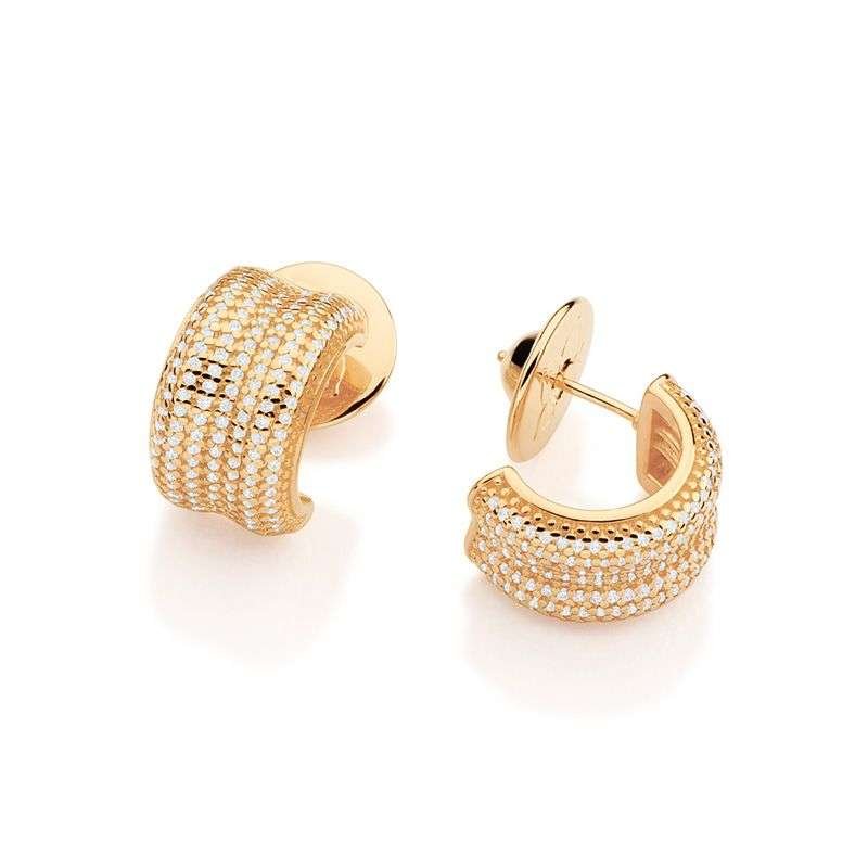 Argollas medio aros con circonias cúbicas enchapadas en oro de 18k 6 Argollas medio aros con circonias cúbicas enchapadas en oro de 18k - Imagen 4