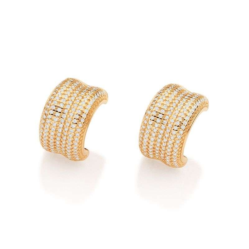 Argollas medio aros con circonias cúbicas enchapadas en oro de 18k 3 Argollas medio aros con circonias cúbicas enchapadas en oro de 18k