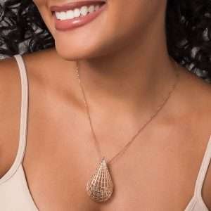 Alternative view of Dijes en forma de gotas con diseño hueco enchapadas en oro de 18k