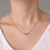 Gargantilla con love colgangte enchapada en oro 18K - Imagen 2
