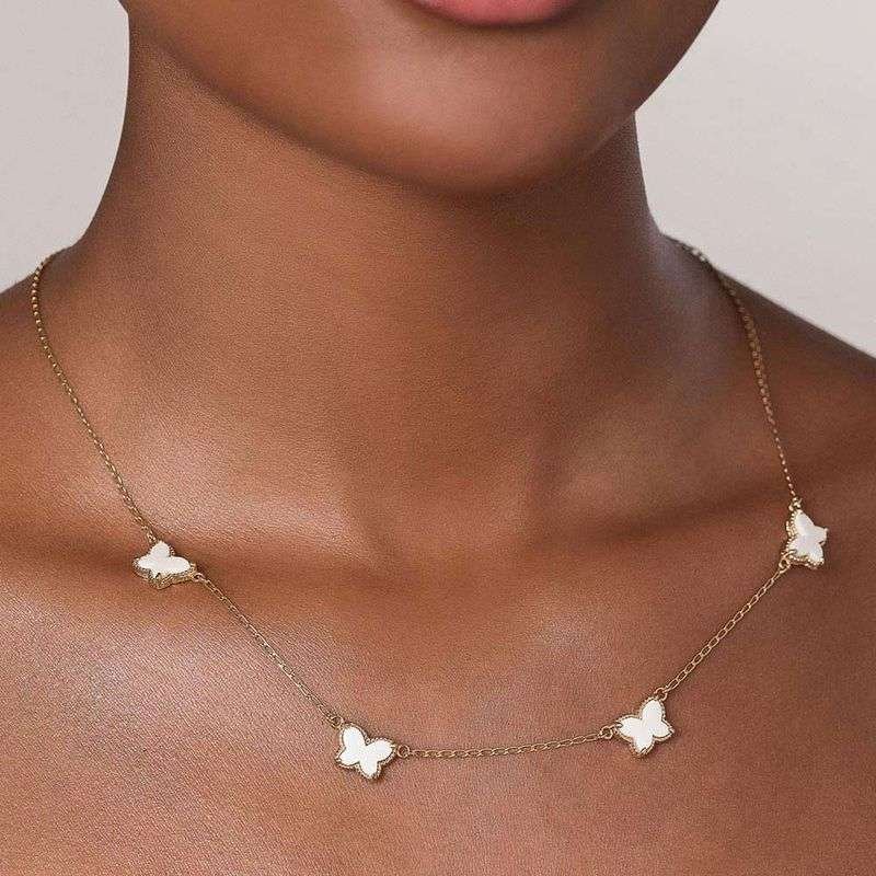 Gargantilla de mariposas Enchapadas en Oro de 18k 7 Gargantilla de mariposas Enchapadas en Oro de 18k - Imagen 5