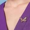 Pin de mariposa con circonias enchapadas en oro 18k - Imagen 2