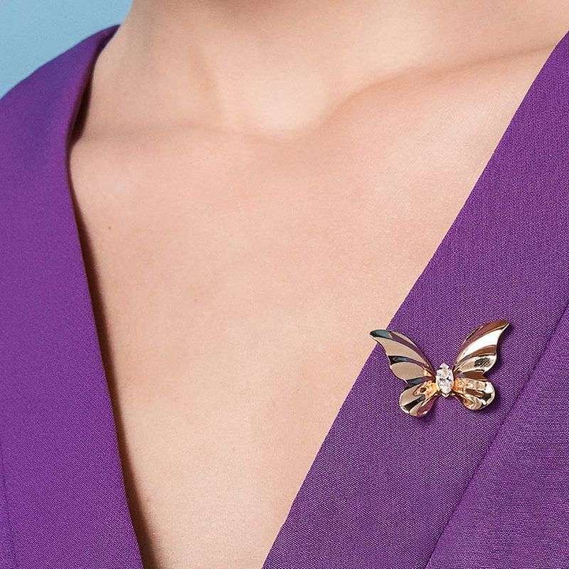 Pin de mariposa con circonias enchapadas en oro 18k 4 Pin de mariposa con circonias enchapadas en oro 18k - Imagen 2