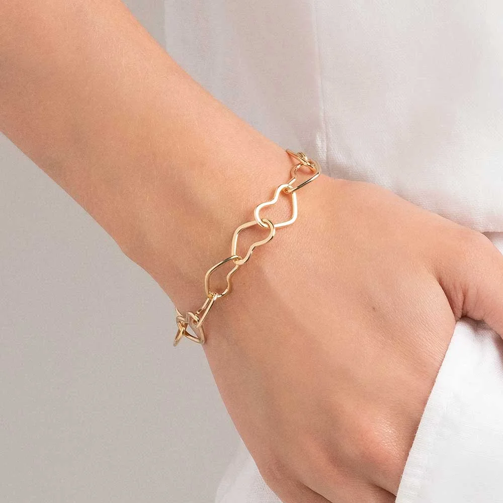 Pulseras de Corazones Entrelazados Enchapadas en Oro 18K 4 Pulseras de Corazones Entrelazados Enchapadas en Oro 18K - Imagen 2