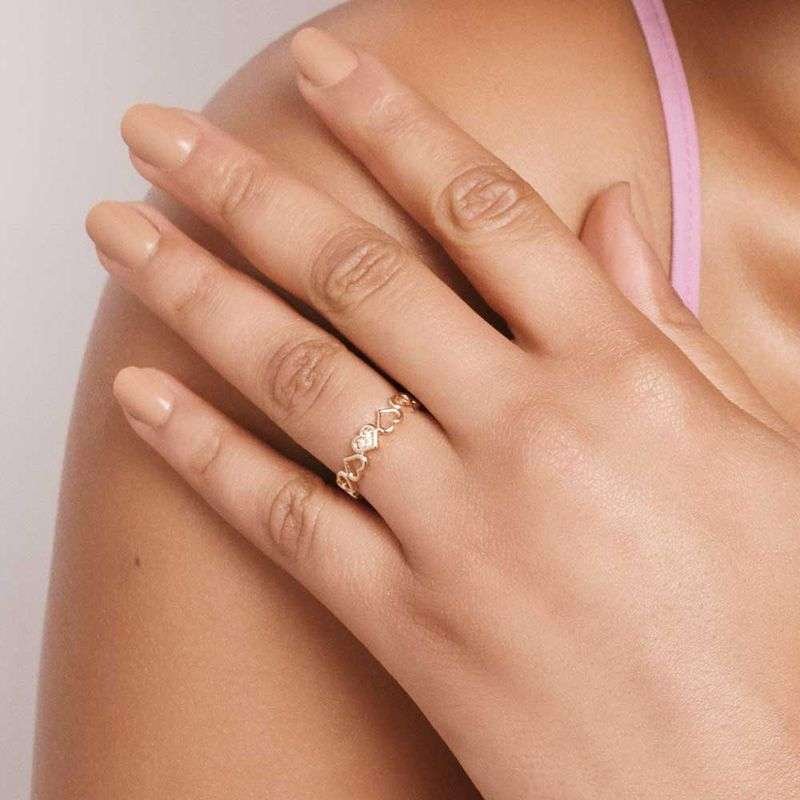 Anillo de corazón con circonias enchapadas en oro de 18k 4 Anillo de corazón con circonias enchapadas en oro de 18k - Imagen 2